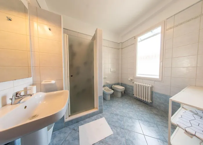 La Corte Di Ercole Orario * Ravena